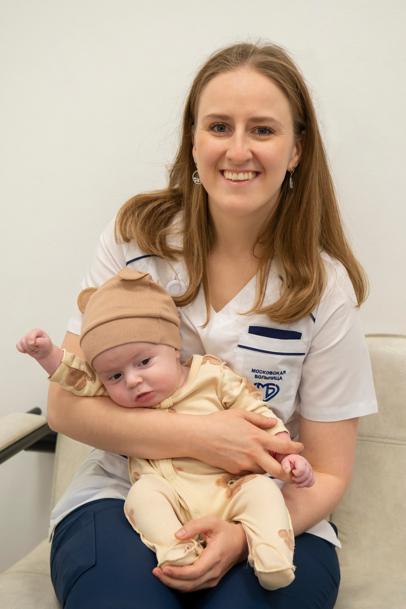 Маркина Ксения Николаевна с малышом